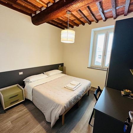 Locazione Turistica Rania Hotel Lucca Ngoại thất bức ảnh