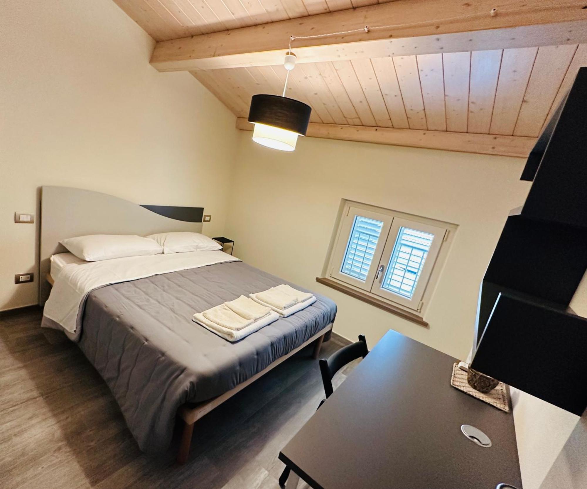 Locazione Turistica Rania Hotel Lucca Ngoại thất bức ảnh
