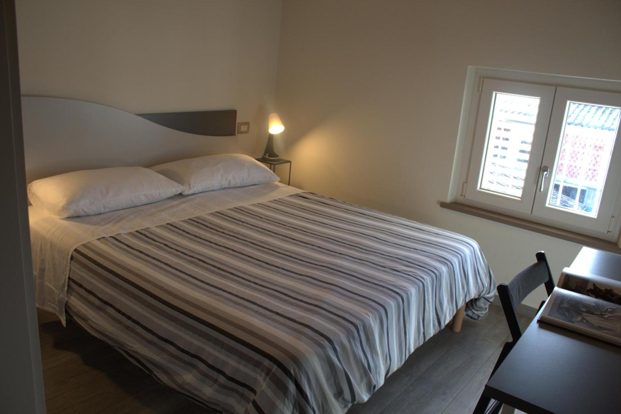 Locazione Turistica Rania Hotel Lucca Ngoại thất bức ảnh